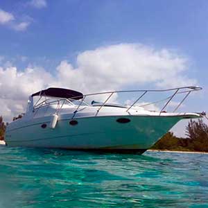 Economic yacht rentals in Playa del Carmen